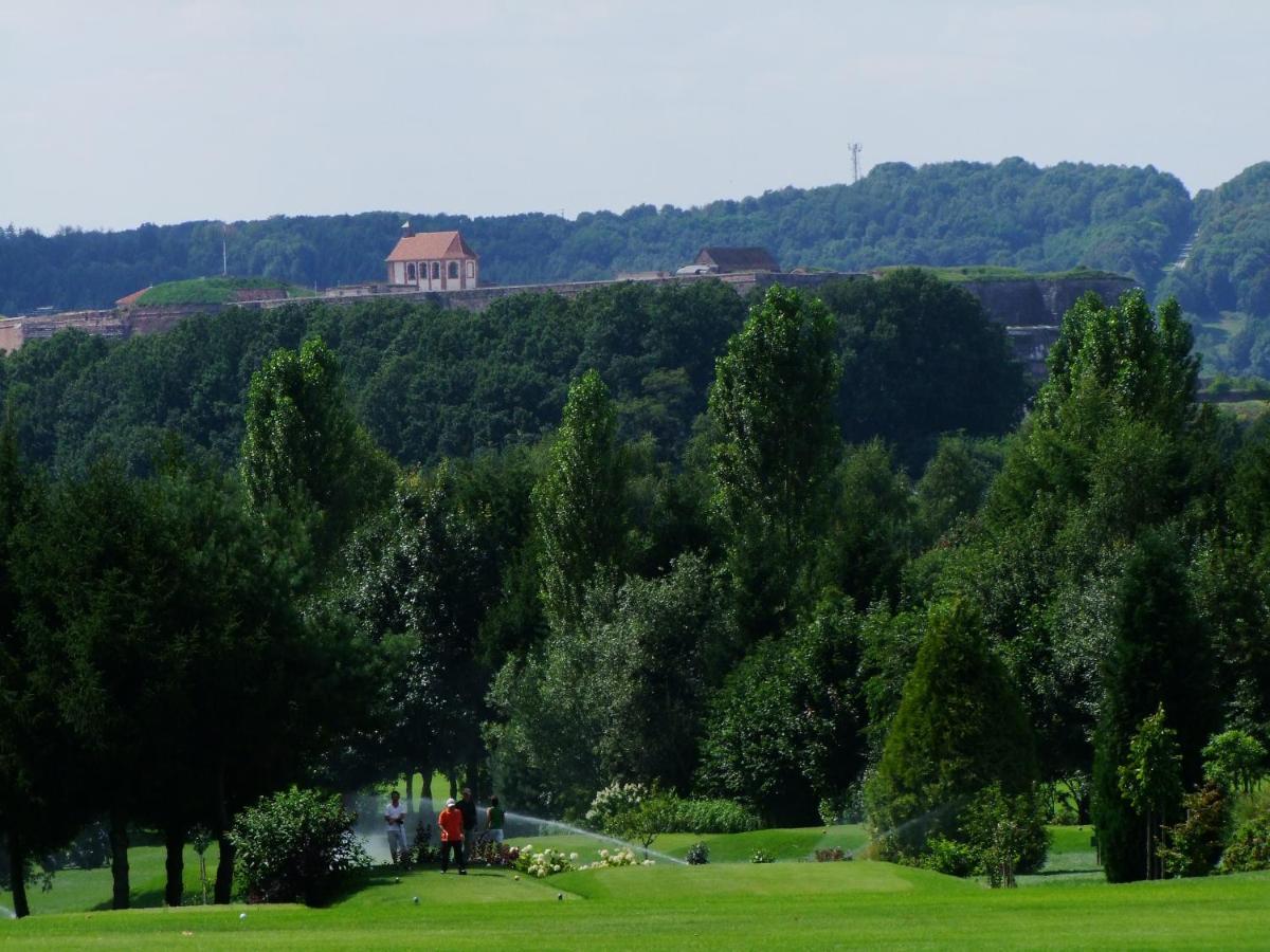 Le Relais Des Chateaux Forts Bitche Bagian luar foto